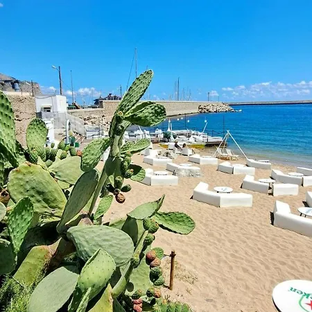 Bandiera Apartment *