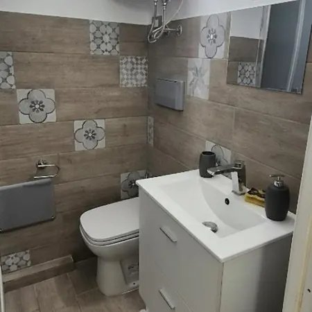 Bandiera Apartment