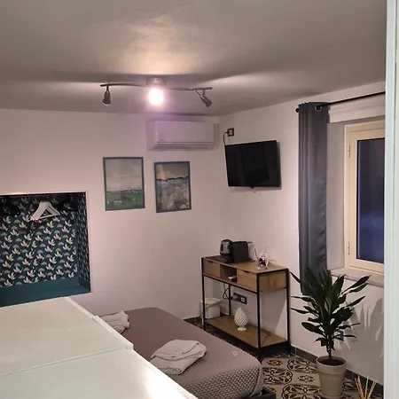 Apartment Bandiera *